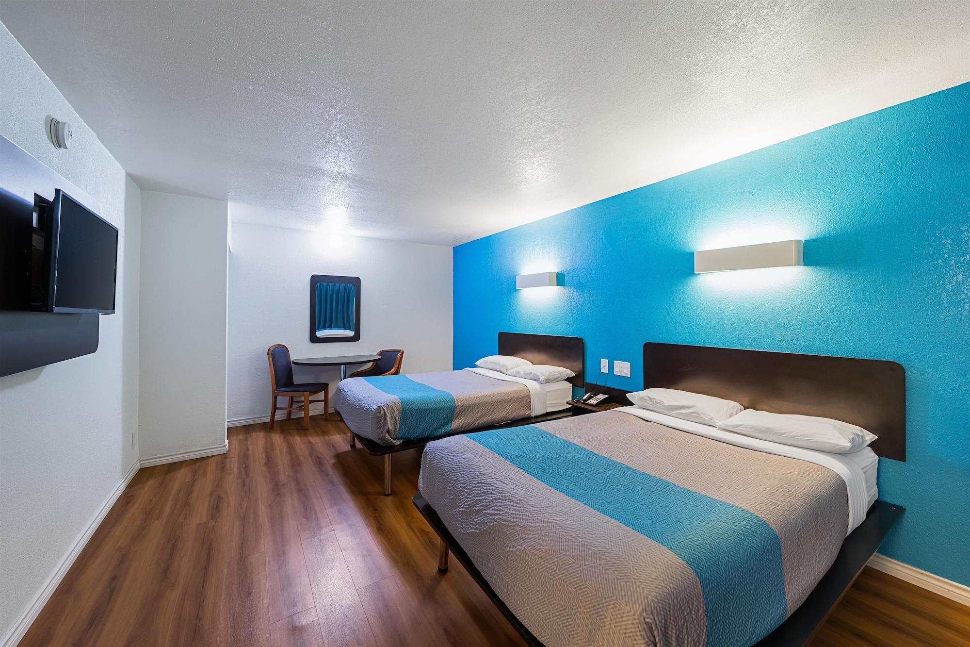 6-grand Prairie, Tx - Interstate 30 Hotel Grand Prairie