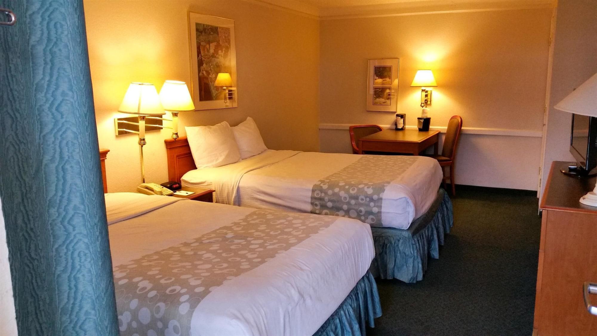 Hotel 6-grand Prairie, Tx - Interstate 30 Grand Prairie